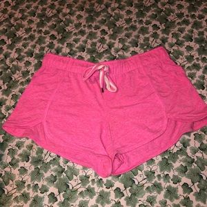 Pink shorts!! ⭐️